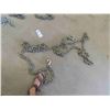 Image 2 : 24' Chain + Hook & 4 Short Chains - No Hooks