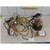 Image 1 : Submersible Pump, Trouble Light, Extension Cords