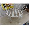 Image 2 : Decorative Wrought Iron Yard Chair
