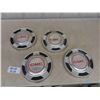 Image 1 : 4 GMC Truck Hubcaps - 1967-72 ????