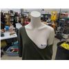 Image 2 : 65" Female Mannequin with Metal Base + Adjustable Arms