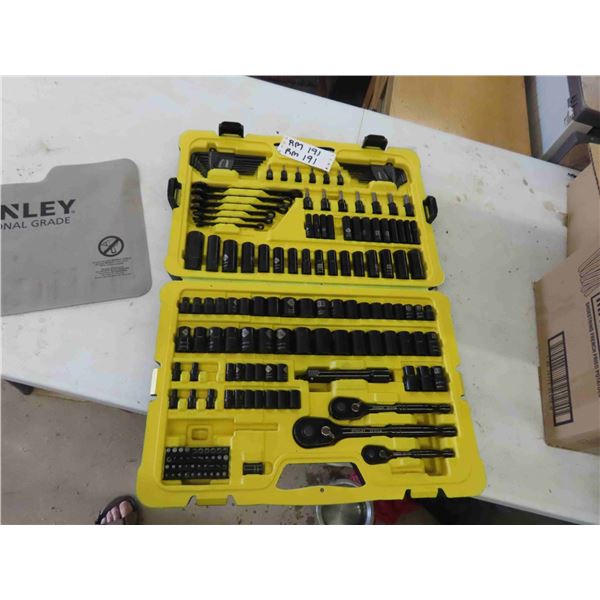 183pc  Stanley Socket Set ; 1/4", 3/8", 1/2" plus more