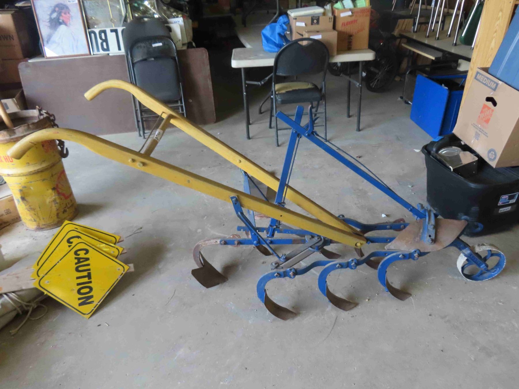 Walk Behind Scuffler - McSherry Auction Service Ltd.