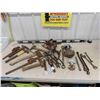 Image 1 : 48'' Level, Odd Tools, Wrench, Gear Pullers, Hammers, Plus