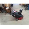 Image 6 : Troy Built 5.5HP 21" Snow thrower - Works Well