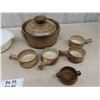 Image 2 : Pottery Soup Pot + 4 Soup Bowls, Fire King Covered Casserole, Corning Ware 