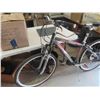 Image 2 : Infinity Momentum 24 Speed Mountain Bike with 26" Rims