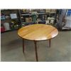 Image 3 : Solid Wood Drop Leaf Table 29" x 40" 