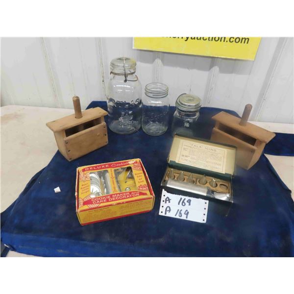 2 Butter Press, 2 icing Kits, 3 Sealers ; Atlas, Perfect, Gem