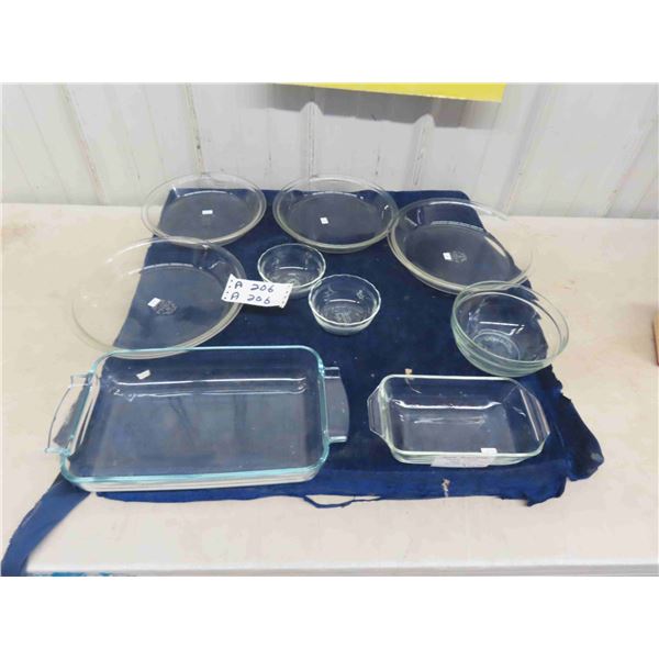 Pyrex Pie Plates + Casserole Dishes, Bowls - 9 Items Total