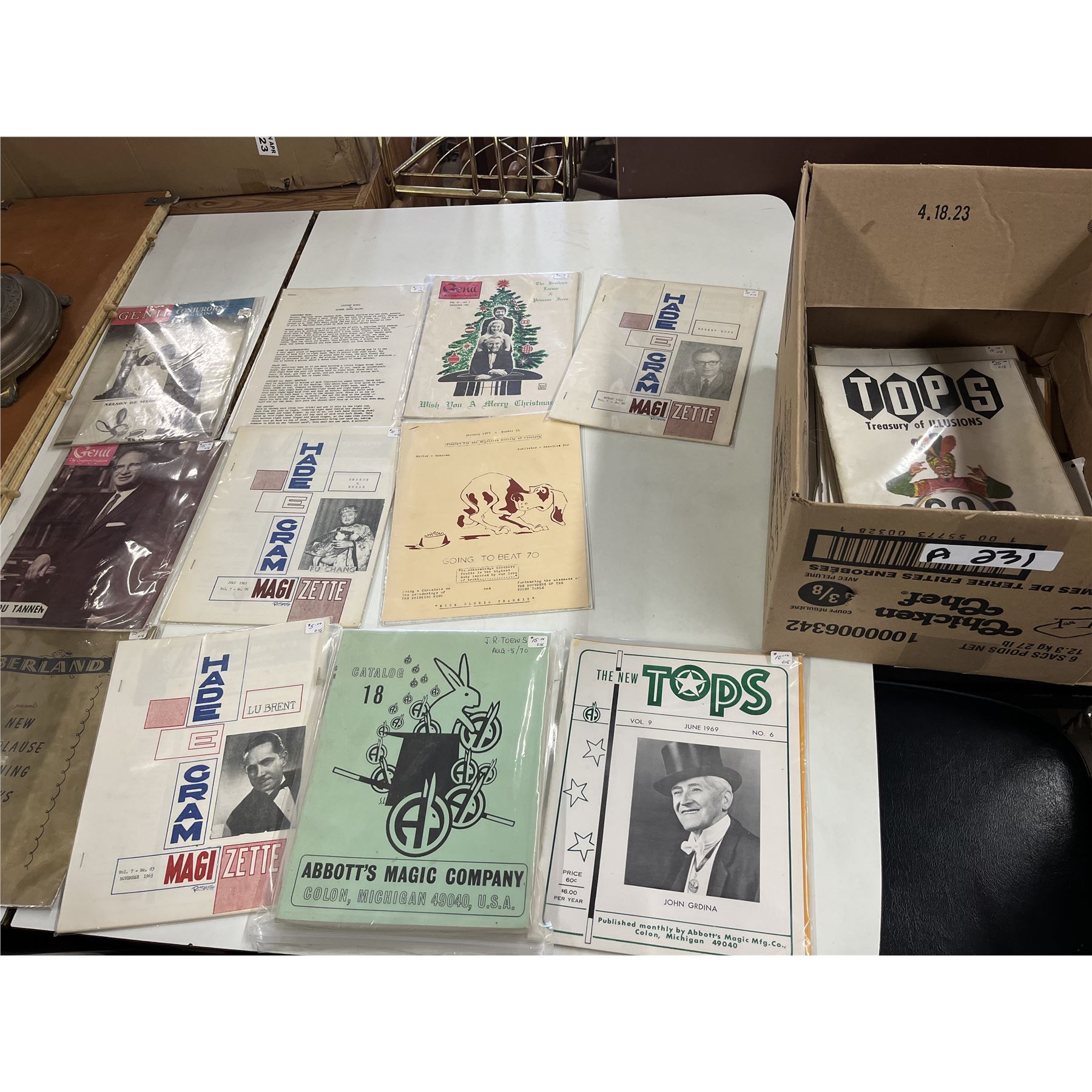 23 Old Magazines ; Tops 1969, GenII 1950's, Abbotts Magic Company 1970