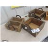 Image 3 : 4 Rustic Organizers with Horse Shoe Handles - Approximately 8" x 11" x 11" 