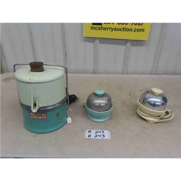 Juice Queen Juicer + 2 Egg Cookers