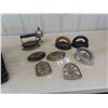 Image 1 : 6 Sad Irons - 1 Gas & 2 Rests