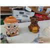 Image 3 : Cookie Jar, Bird Ornaments - Vintage, Honey Pot, Plus more