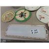 Image 5 : Cake Server, Covered Dish, Trays, plus more