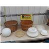 Image 7 : 3 Chamber Pots - 2 with Lids, 2 Bushell Baskets, 5 Light Shades / Covers