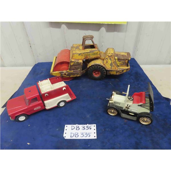 Nylint Pressed Steel Steam Roller, Tonka Fire Hose Truck, 1917 Model A Radio