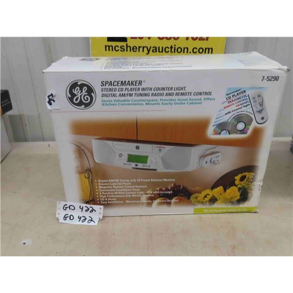 GE SpaceMaker CD Player Radio New in Box more details in Pictures