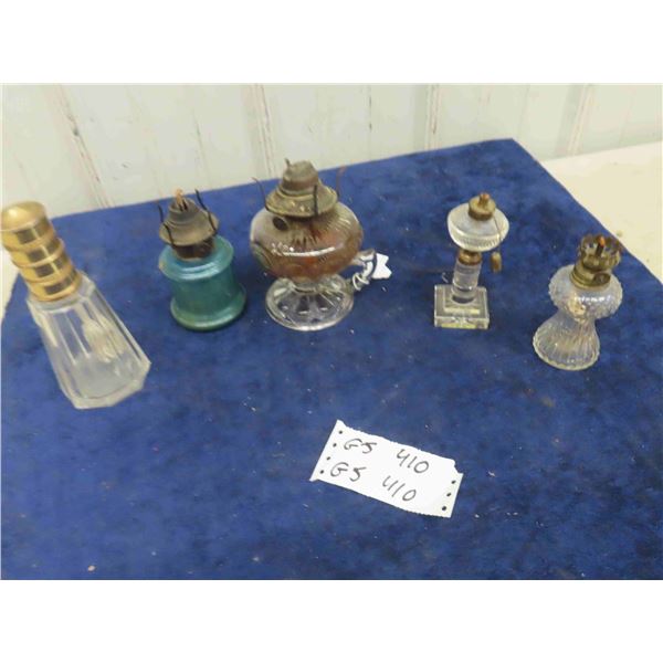 Zipper Loop Coal Oil Finger Lamp + 4 Miniatures