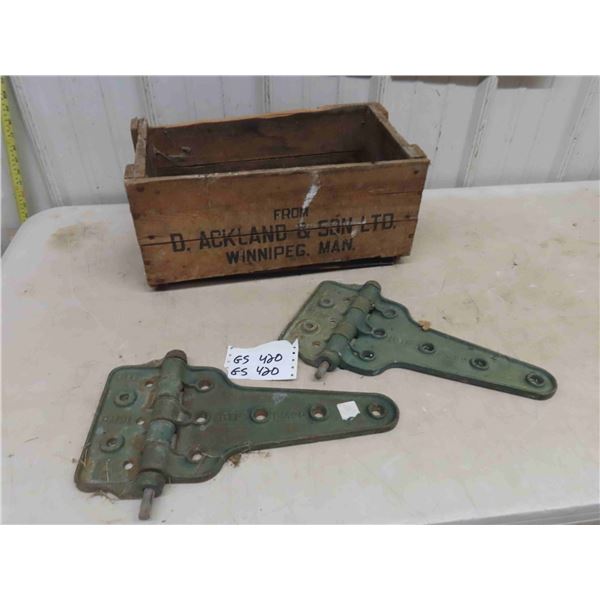 Acklands WPG Crate + 2 Large Hinges