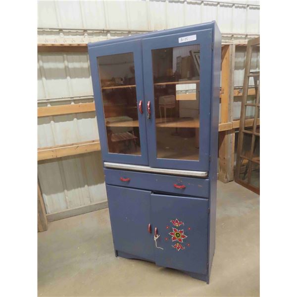 Kitchen Cabinet with 2 Glass Doors + 2 Lower Doors - Has Pull Out Shelf 16" x 30" x 65" 