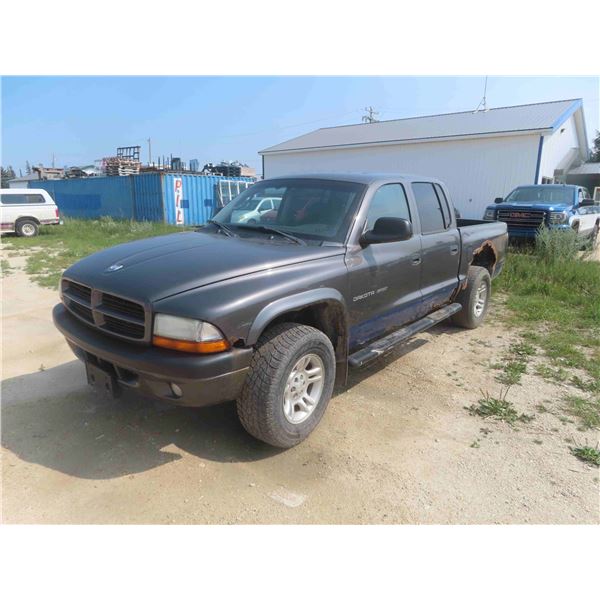 2002 Dodge Dakota 4 Door, Ext Cab, 6 Cyl., A/T, 4x4 with 268000 kms - Good Engine, 
