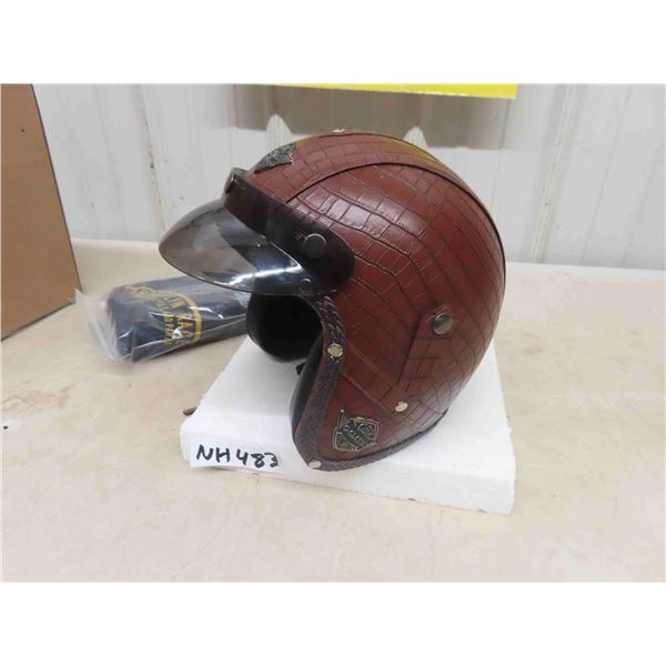 New OBK O-Classic Leather Motorcycle Helmet + Sz XXL T-Shirt