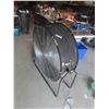 Image 3 : New Dayton Commercial 36" Portable Fan