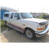 Image 3 : 93 Ford F150 Super Cab, 2 Good Rear Tires, Tow Package, Problem Cracked Oil Pan - 
