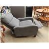 Image 5 : Super Comfy Grey Recliner - Good Condition