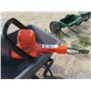 Image 5 : Mastercraft 85 LP Capacity Lawn Seeder & B+D Hedge Trimmer- Electric 