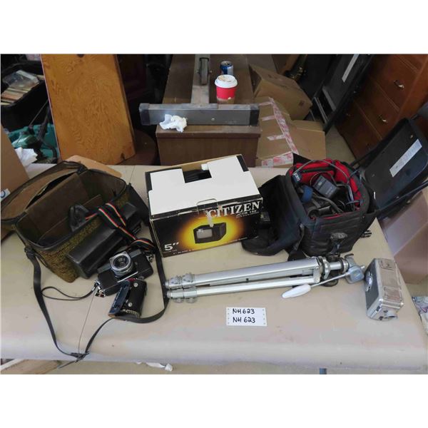 Vintage Cameras, Camcorder, Portable Television, Tripod