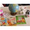 Image 3 : Hello Kitty Clock, Small Metal Globe, 3 French Disney Records + Books, 2 Beanies