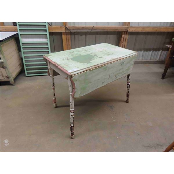 Antique Painted Drop Leaf Table - Fully Open 30" x 36" x 40"
