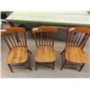 Image 5 : 3 Matching Oak Dining Chairs