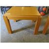 Image 3 : Pair of Solid Wood Bauhaus Canada End Tables 20" x 24" x 28 " 