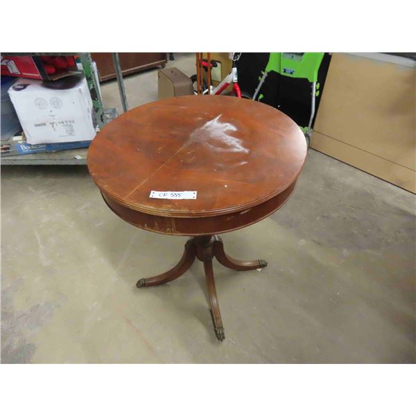 Duncan Fyfe Style Pedestal Round Table - Good Quality, Solid - Needs Top Redone -