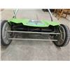 Image 3 : Earthwise New Generation 18" Reel Push Mower