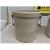 Image 6 : Medicine Hat Potteries 5 Gal Crock with Good Handles, 6 Gal Medalta Crock with