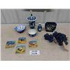 Image 1 : 2 Wedgewood Pcs, Delphite Clock, Hard Plastic Grapes, 4 Chicken Tiles, Maling