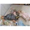 Image 2 : 14 Porcelain Dolls 8" to 16" Tall