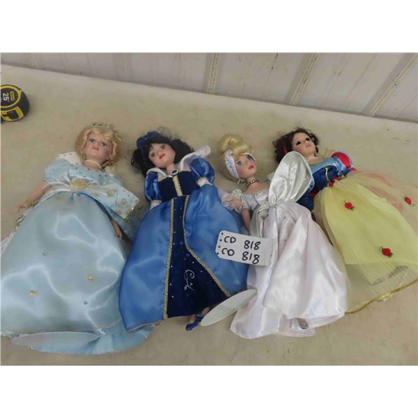 4 Porcelain Dolls ; Cinderella, Snow White - 1 Snow White Doesn't Look So Good - 