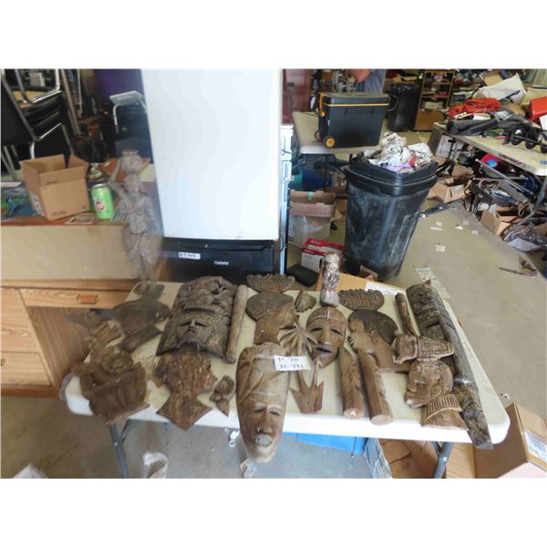 18 Tribal Carving Displays