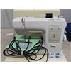Image 2 : Kenmore 27 Portable Electric Sewing Machine