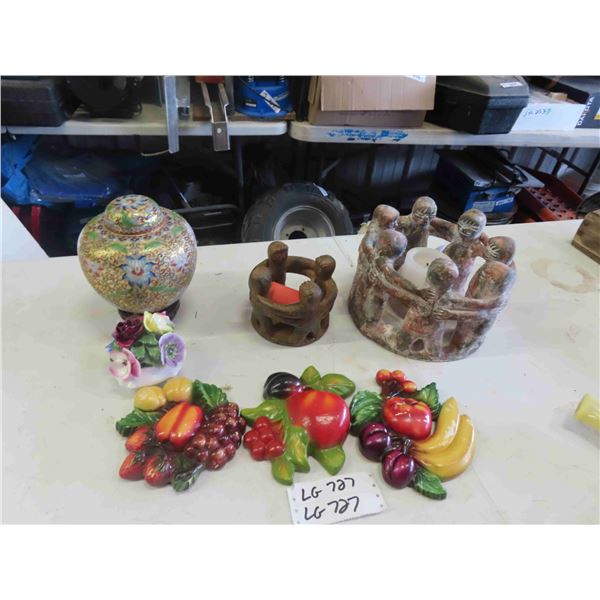 Chalkware, Candle Holder Circle Of Life/ Friendship, Fine Bone China, 