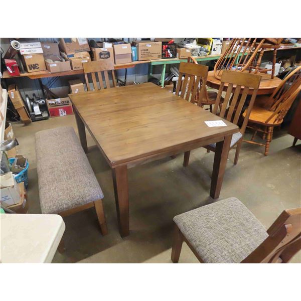 Dining Room Table - Pine with Built in Leaf 30" x 42" x 60" & 4 Chairs with Upholstered
