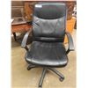 Image 5 : Black Swivel Cushioned Office Chair