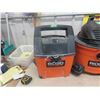 Image 2 : 2 Ridgid Vacuums + Long Amount of Hose