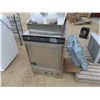 Image 1 : Industrial CMA L -1X16 Sterilizer Dishwasher 2 Racks, 2 Chrome Trays